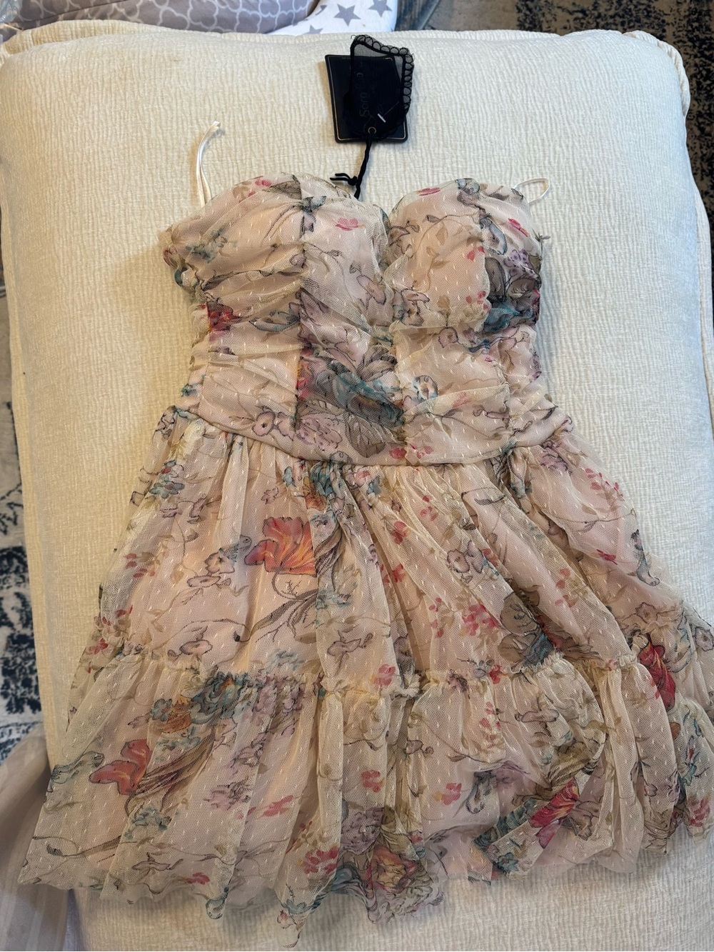 Sara Boo Strapless Floral Tiered Dress in Blush